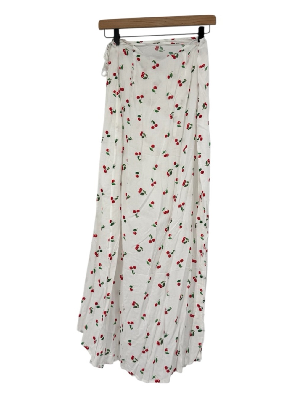 WeWoreWhat White Cherry-Print Wrap Skirt Cover Up NEW Size Small - Picture 13 of 14